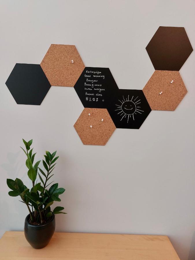 Christina-Anna Athens City Center Walking Distance To Everywhere And Acropolis, In One Of The Most Favorable Locations By National Gardens And Zoo, Hellenic Parliament In Syntagma And Stylish Exquisite Kolonaki Cozy Renovated Apartment Atenas Exterior foto