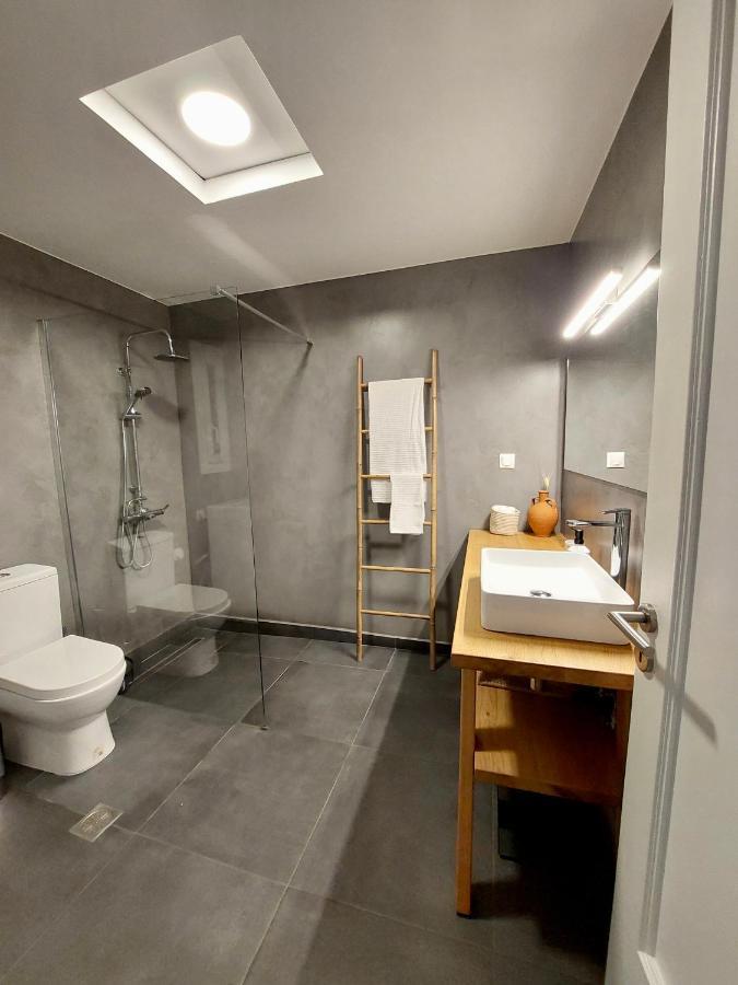 Christina-Anna Athens City Center Walking Distance To Everywhere And Acropolis, In One Of The Most Favorable Locations By National Gardens And Zoo, Hellenic Parliament In Syntagma And Stylish Exquisite Kolonaki Cozy Renovated Apartment Atenas Exterior foto