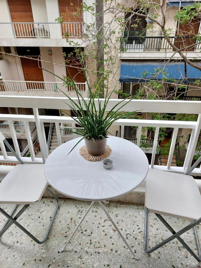 Christina-Anna Athens City Center Walking Distance To Everywhere And Acropolis, In One Of The Most Favorable Locations By National Gardens And Zoo, Hellenic Parliament In Syntagma And Stylish Exquisite Kolonaki Cozy Renovated Apartment Atenas Exterior foto